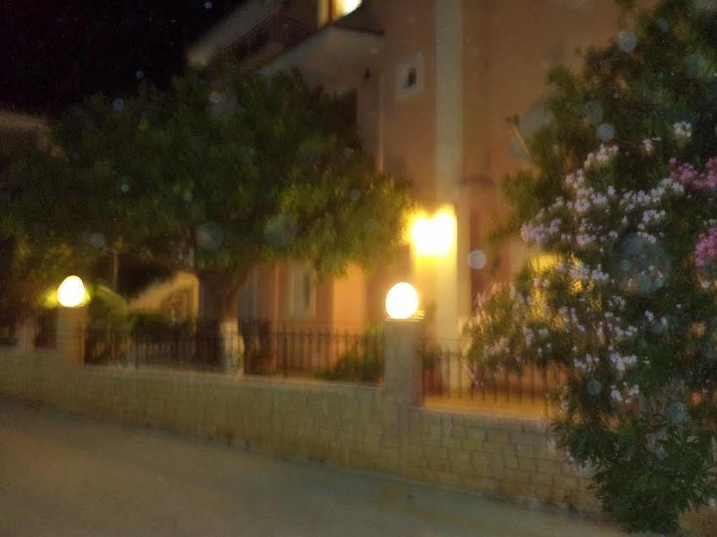 Dionysios Studios Skala  外观 照片